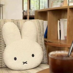 무드바이브 안고자는 귀여운 미피 Miffy 쿠션 인형 토끼 동물 애착 대형 친구 생일 선물 바디필로우 인형, 미피쿠션