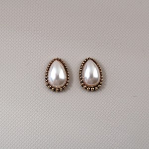 싼비즈 [6564-09]엔틱메탈부착형 큐빅진주물방울 10x14mm 1개