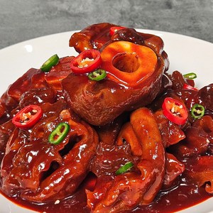 성진한우 한우 우족찜 캠핑음식 캠핑요리추천 간편밀키트 야식 매운우족찜 650g, 1개