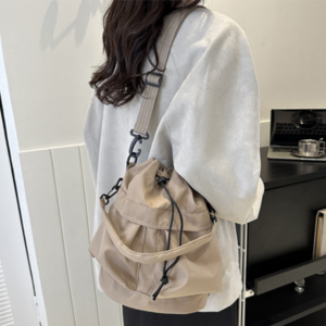 베리몽 포미 가벼운 나일론 크로스백