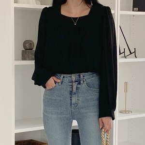 [끄란느] 스퀘어 시스루 긴팔 블라우스 2color CR24BL002