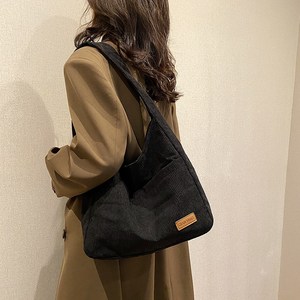 야나폴 베이직 골덴 크로스 숄더백