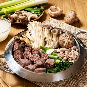 또순이 작은아들 순대곱창전골+우동사리 육수 야채 순대 곱창 양념까지 풀구성 밀키트, 1.3kg, 또순이 작은아들 순대곱창전골+우동사리 풀세트