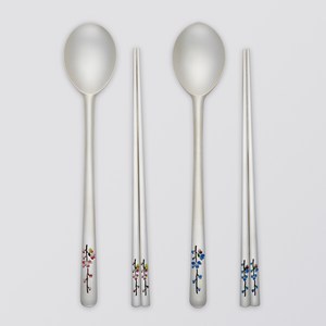 [한국도자기리빙] 칠보 매화 은수저 2벌세트 (80% 50돈) 무료예단포장, 상세 설명 참조, 1개