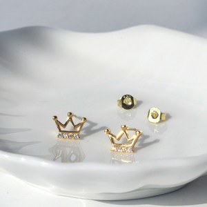 러브엘렌 925실버 크라운귀걸이 큐빅귀걸이