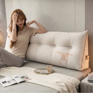 FONOW 삼각 벨벳 극세사 헤드 쿠션 등받이 쿠션, 화이트