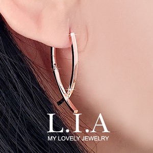 당일발송 14K 18K 리아 L.I.A 리본 후프 스틱 여자 원터치귀걸이 데일리 심플 여성이어링