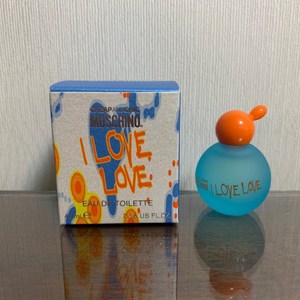 모스키노 아이러브러브 오 드 뚜왈렛 미니어처 4.9ml 여자향수, 1개