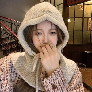 세인트이브 BC123 후드 워머 단추 니트 바라클라바