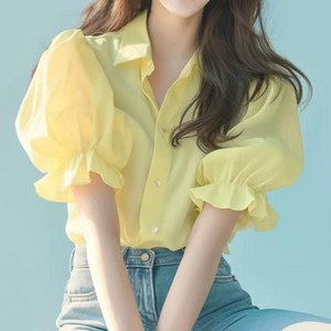 프렌치 스타일 나이 감소 효과 퍼프 반팔 셔츠 여성 매력 블라우스 상큼 옐로우 컬러 경쾌 브이넥 오프 숄더