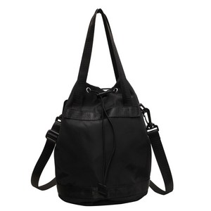 베이젯 가벼운 데일리 크로스 버킷백