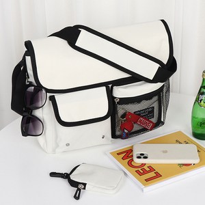 더스위츠 알체라 메신저백 노트북 여행 학생 학교 학원 가방