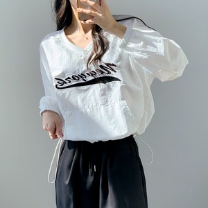 로즈마리 뉴욕 레터링 브이넥 아노락 맨투맨 바스락 티셔츠 블록코어룩
