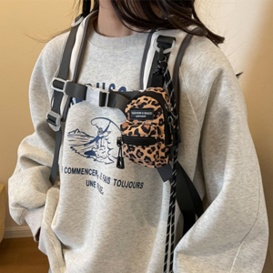 주디샵 동전지갑 이어폰 케이스 에어팟 미니 파우치 백팩 키링 스트랩, 레오파드 브라운, 1개