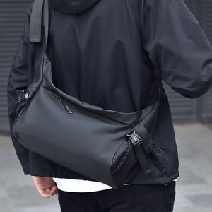 레이븐 대용량 남녀 라인 방수 크로스백 메신저 T37