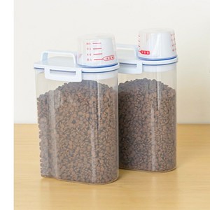 요기쏘 반려동물 사료보관통 + 계량컵 2세트, 혼합색상, 2.5L