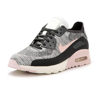 NIKE 運動鞋