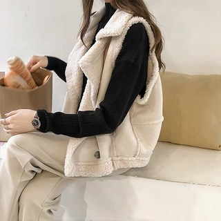 구디프 여성용 아콘 히든 버튼 무스탕 조끼