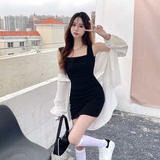엘쏘 스퀘어넥 슬림핏 나시 원피스 대표 이미지 - 섹시 미시룩 추천