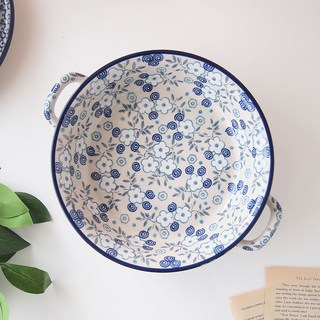 4. 아티스티나 손잡..