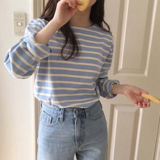 산뜻한 스트라이프 티셔츠