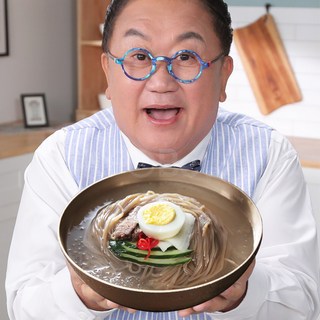 [인포벨 홈쇼핑] 24년 전통의 시원한 물냉면, 10인분 및 20인분 선택 가능 – 살얼음 항아리 동치미와 탱글한 메밀면발, 대용량 1세트 (5.3kg) 옥류관냉면
