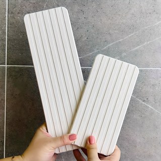 3. 아르앤유 규조토..