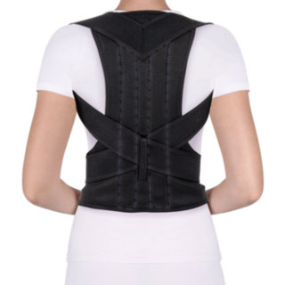 자세교정밴드 사용 모습