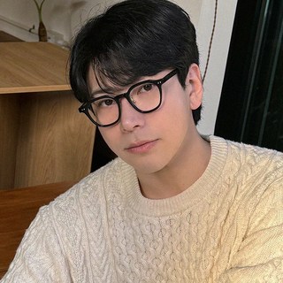 eyelove [안경원제품] 자외선차단 베이직 사각 뿔테 안경 대표 이미지 - 뿔테 안경 추천