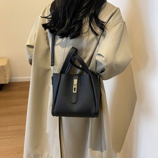 여성 명품 토트 크로스백 부드럽다 소가죽 숄더백