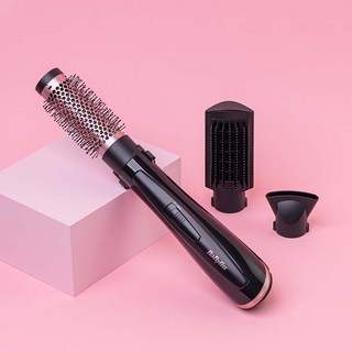 바비리스 3in1 멀티 에어 스타일러 AS126K 사용 모습