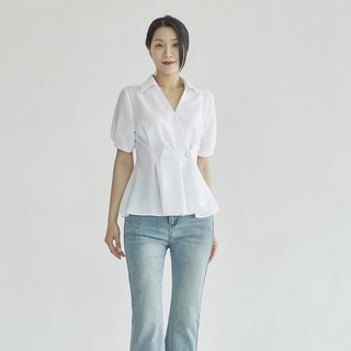 러블리 퍼프 A라인 블라우스 셔링 반팔 페플럼