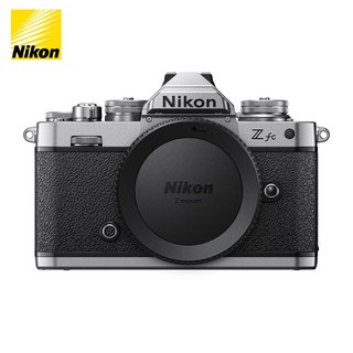 NIKKOR 니콘 Z FC BODY (Silver) 사용 모습