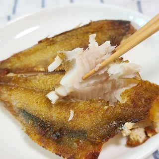 국내산 손질되어 먹기 편한 반건조 참가자미 가자미, 4개, 550g(총중량)