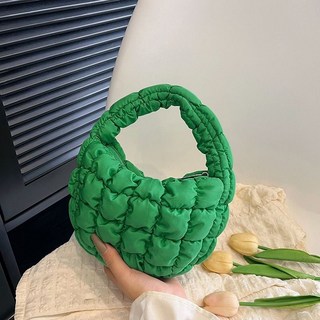 퀄티드 미니백 구름백 초미니 오버사이즈 보부상 가방 유행 패딩백