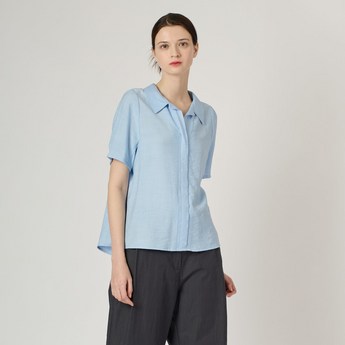 BCBG 블라우스 스타일 분석: 당신의 일상을 빛내줄 7가지 선택 6 bcbg블라우스-추천-상품