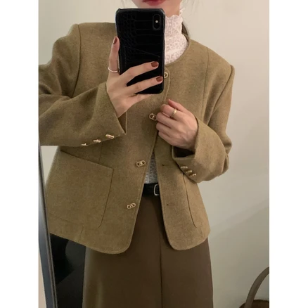 [완스몰] 테이즌 노카라 금장 단추 자켓 - jk23121