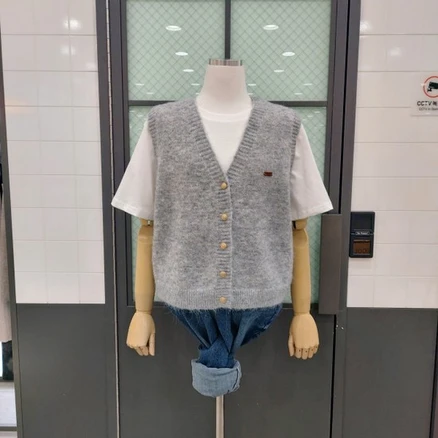 반에이크 심플 브이 니트 조끼 VB4YKVUG03Z 749982