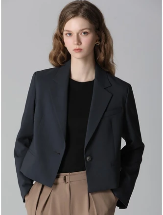 쉬즈미스 원버튼 크롭 자켓 택가격 298000원