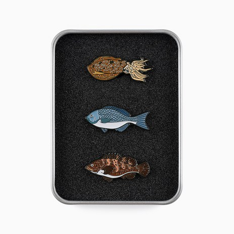 어바웃피싱 바다 물고기 뱃지 3종세트 무늬오징어 붉바리 긴꼬리벵에돔-추천-상품