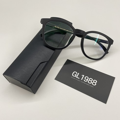 뿔테안경여자 - GL1988 TR 블루라이트차단 안경 10g