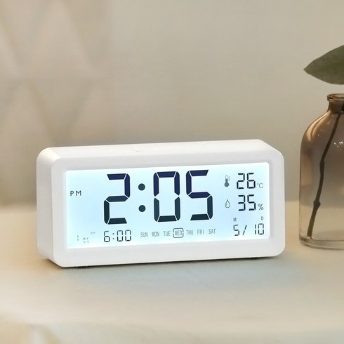 2023년 가성비 최고 알람시계 - 플랜룩스 심플뷰 전자 탁상시계 LED 백라이트 온도 습도 건전지 무소음 알람 시계
