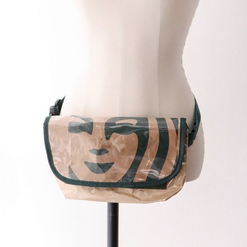 스벅 메신저백 선물용 인싸 가방