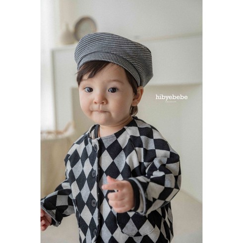 하이바이베베 크로스아가일가디건 패턴 니트 아기 유아 봄아동 코디