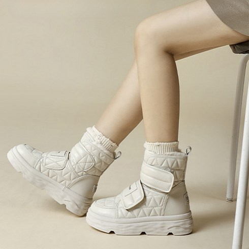 슈콤마보니부츠 TOP01