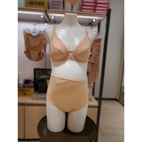 (백화점 정품)마더피아 가볍고 편안한 피팅감을 드려요~ 임산부용 산전 산후 겸용 수유 F 컵 브래지어 세트 (RBRE001FRPT001)