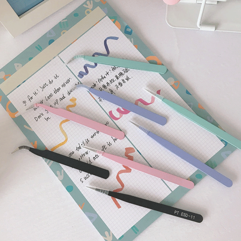 2023년 가성비 최고 탑스톤4 - [1+1할인다꾸필수템]핀셋 스티커 폴꾸 정밀핀셋 집게 커브형 일자형 4color, 2개이상구매할게요(할인O), 다꾸핀셋(커브형_블랙)