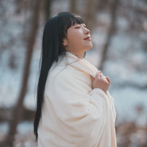 렛츠 입는 담요 입담 극세사 블랭킷 캠핑 집순이