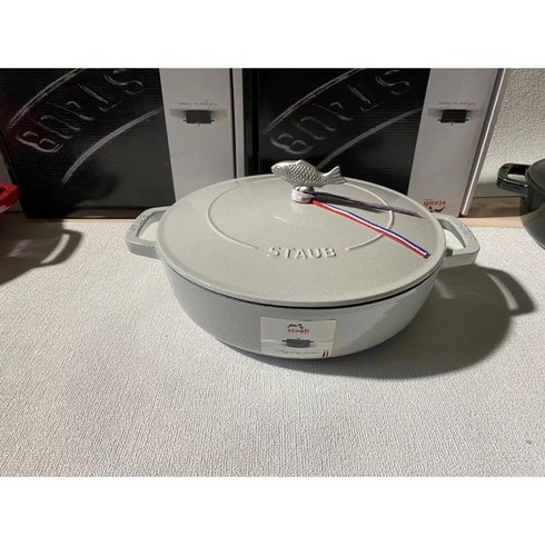 staub 스타우브 28cm 에나멜 냄비 8가지 색상, 트러플화이트 물고기, 1개
