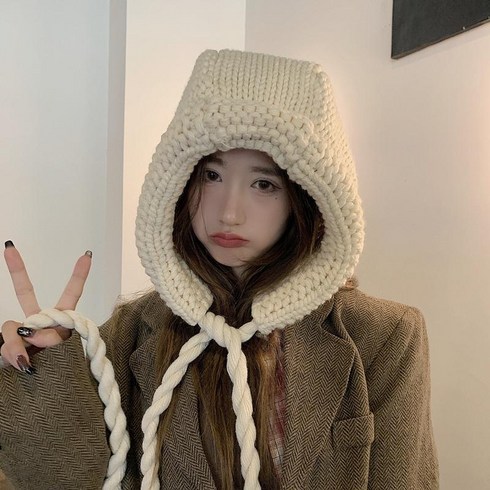 나혼자산다설현모자 패션 바라클라바 귀도리 가을